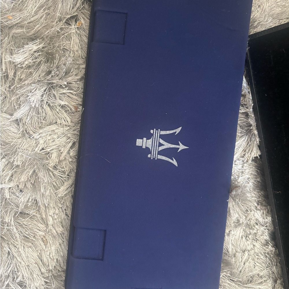 Maserati emergency. tool kit case holder clutch original factory accessory